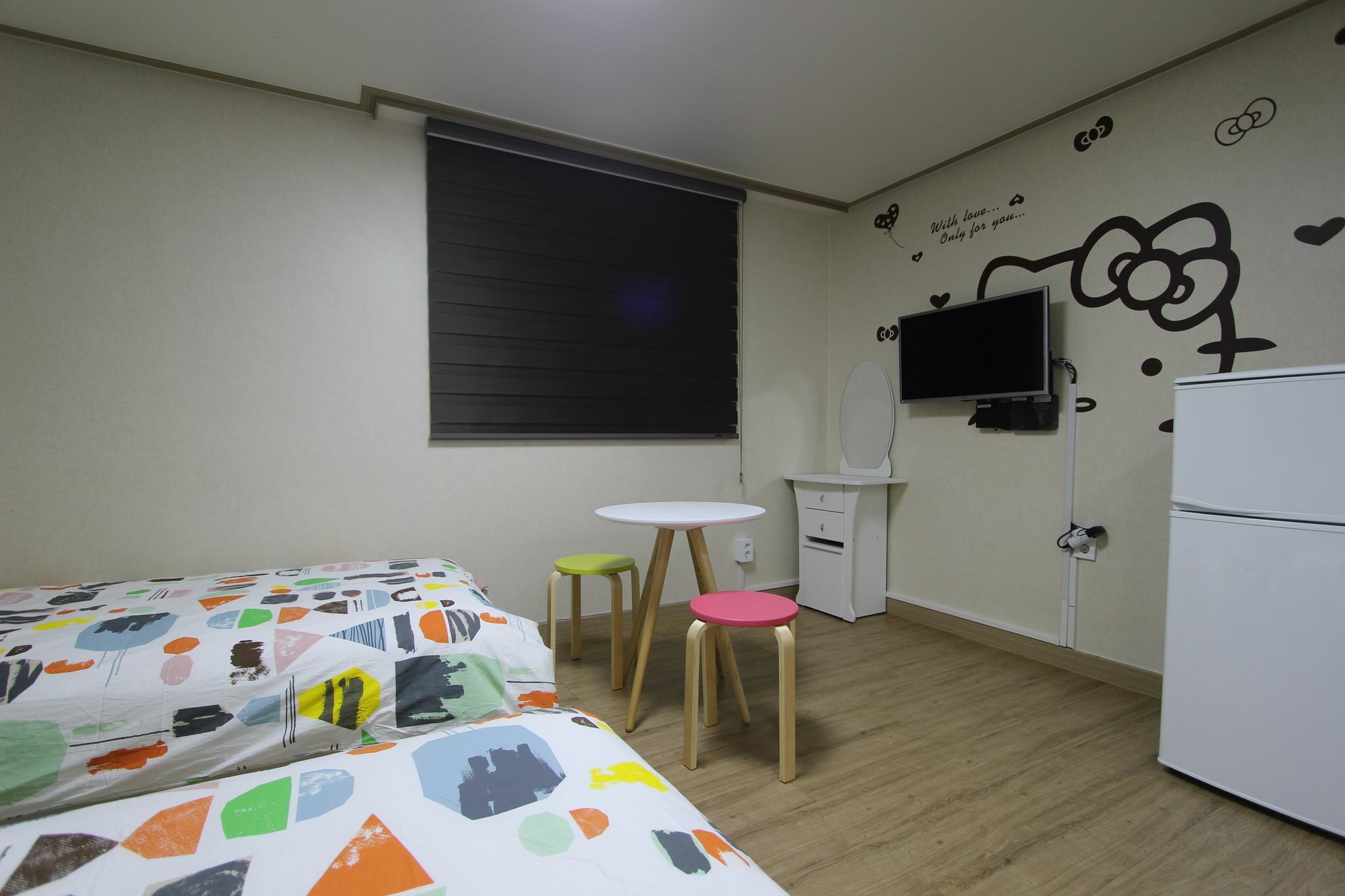 Bunk Guesthouse Hongdae2 Сеул Экстерьер фото
