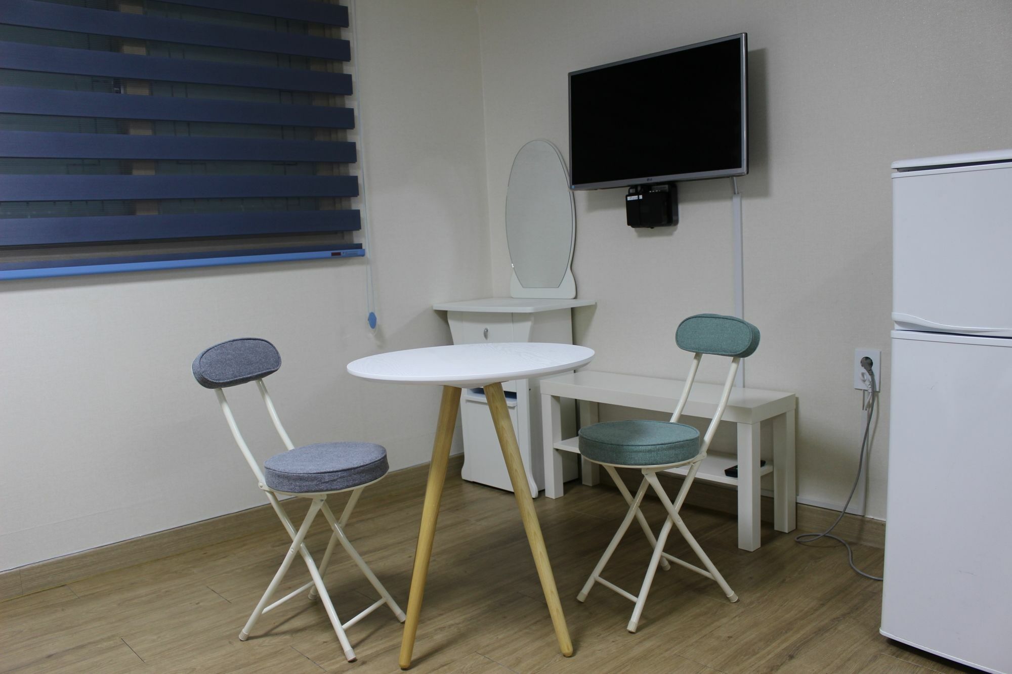 Bunk Guesthouse Hongdae2 Сеул Экстерьер фото